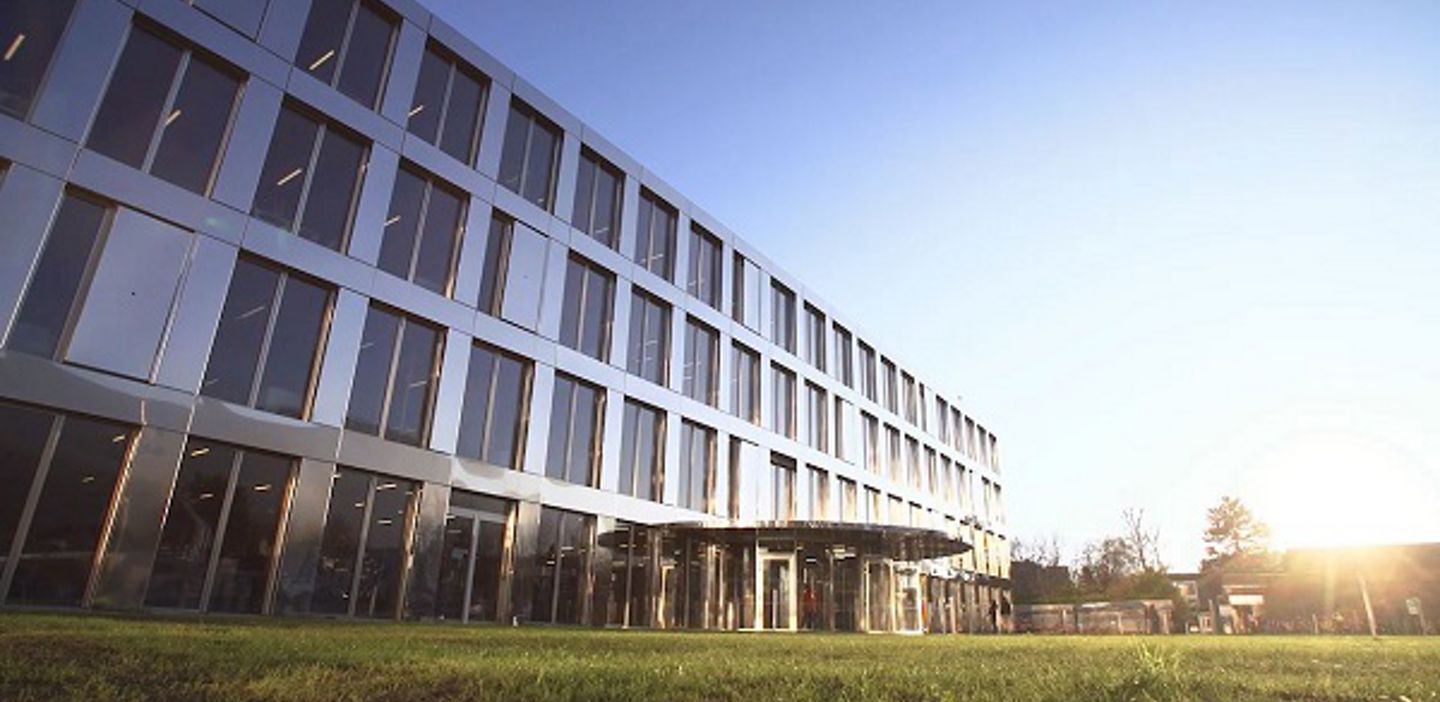 Laboratoire Roche Roche Diagnostics - Transformer la manière de diagnostiquer, de ...